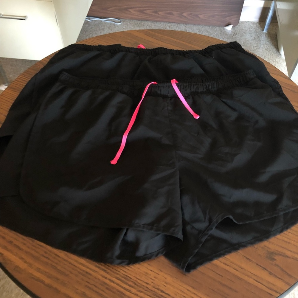 Old Navy active shorts